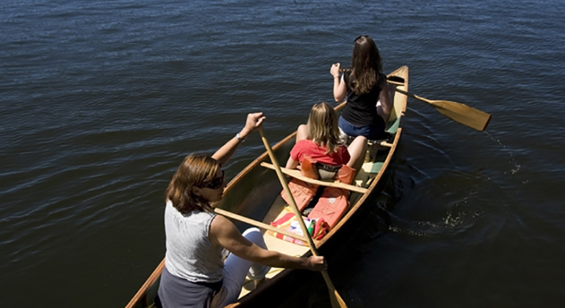 people in canoe